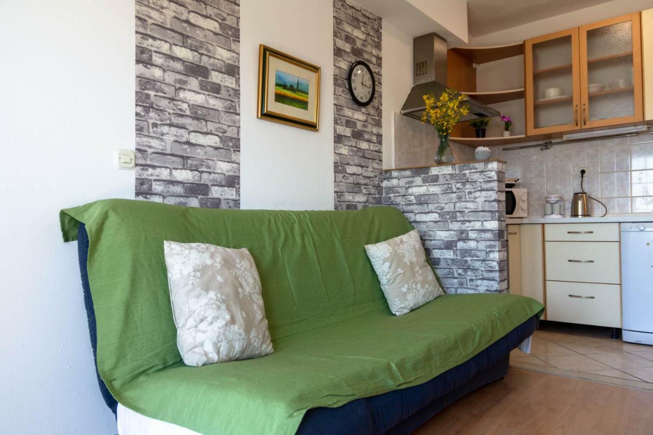 Antonio Apartment Kastela Exterior photo